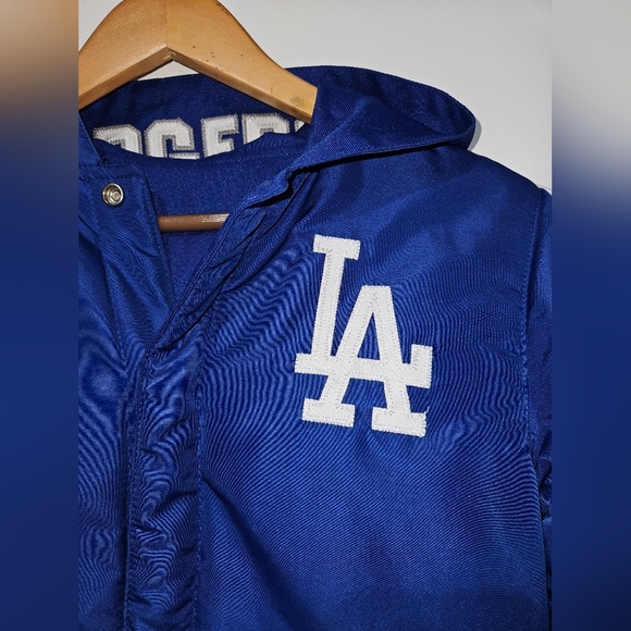 Los Angeles Dodgers JH Design Reversible Varsity style,Snap on Jacket, YTH Small - Picture 11 of 13
